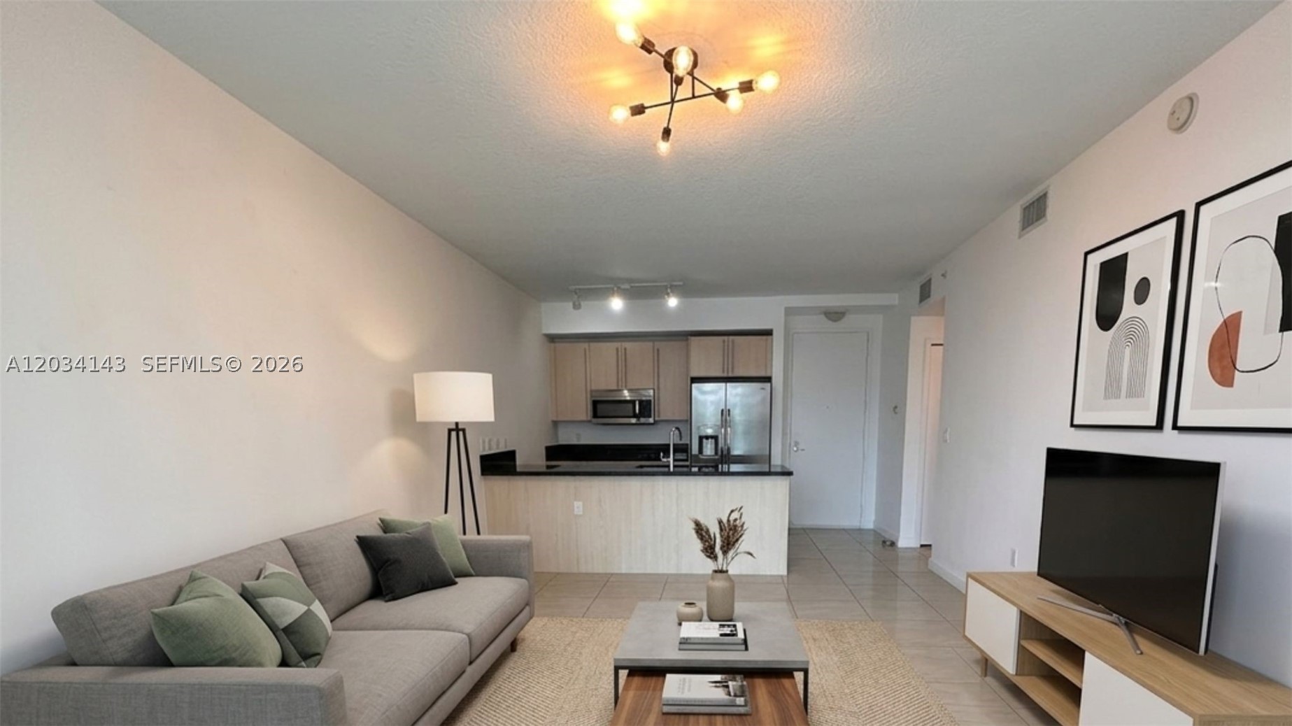 THE AXIS ON BRICKELL COND - Residential