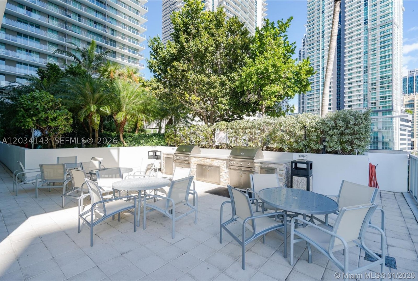 THE AXIS ON BRICKELL COND - Residential