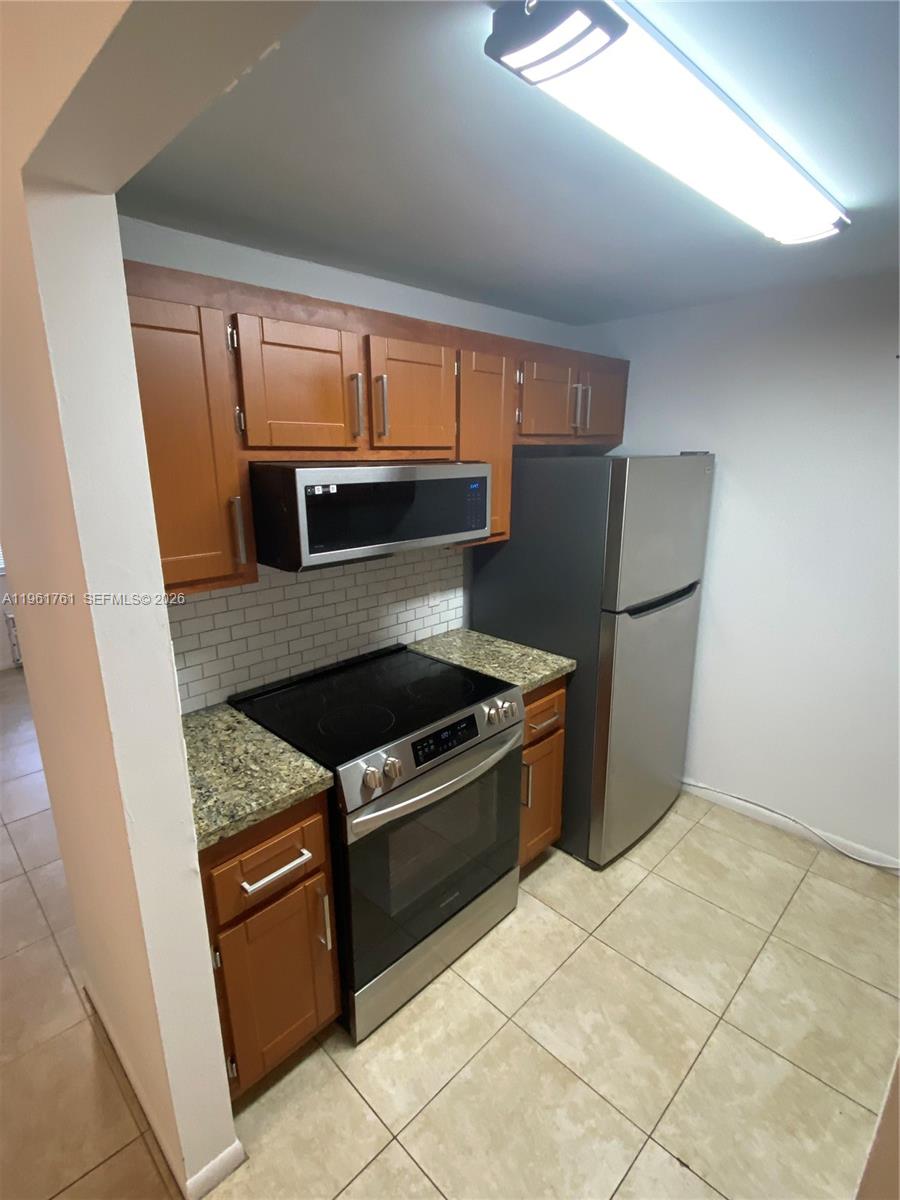 IVANHOE EAST AT CENTURY V - Residential Income