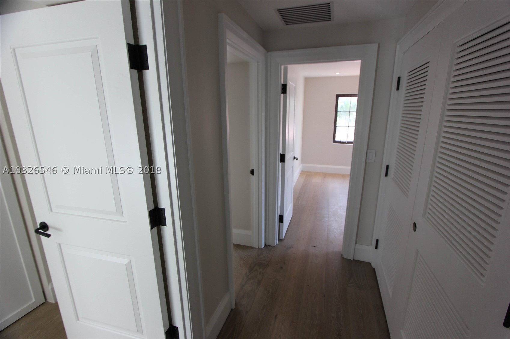 GOLDEN BEACH SEC C - Residential