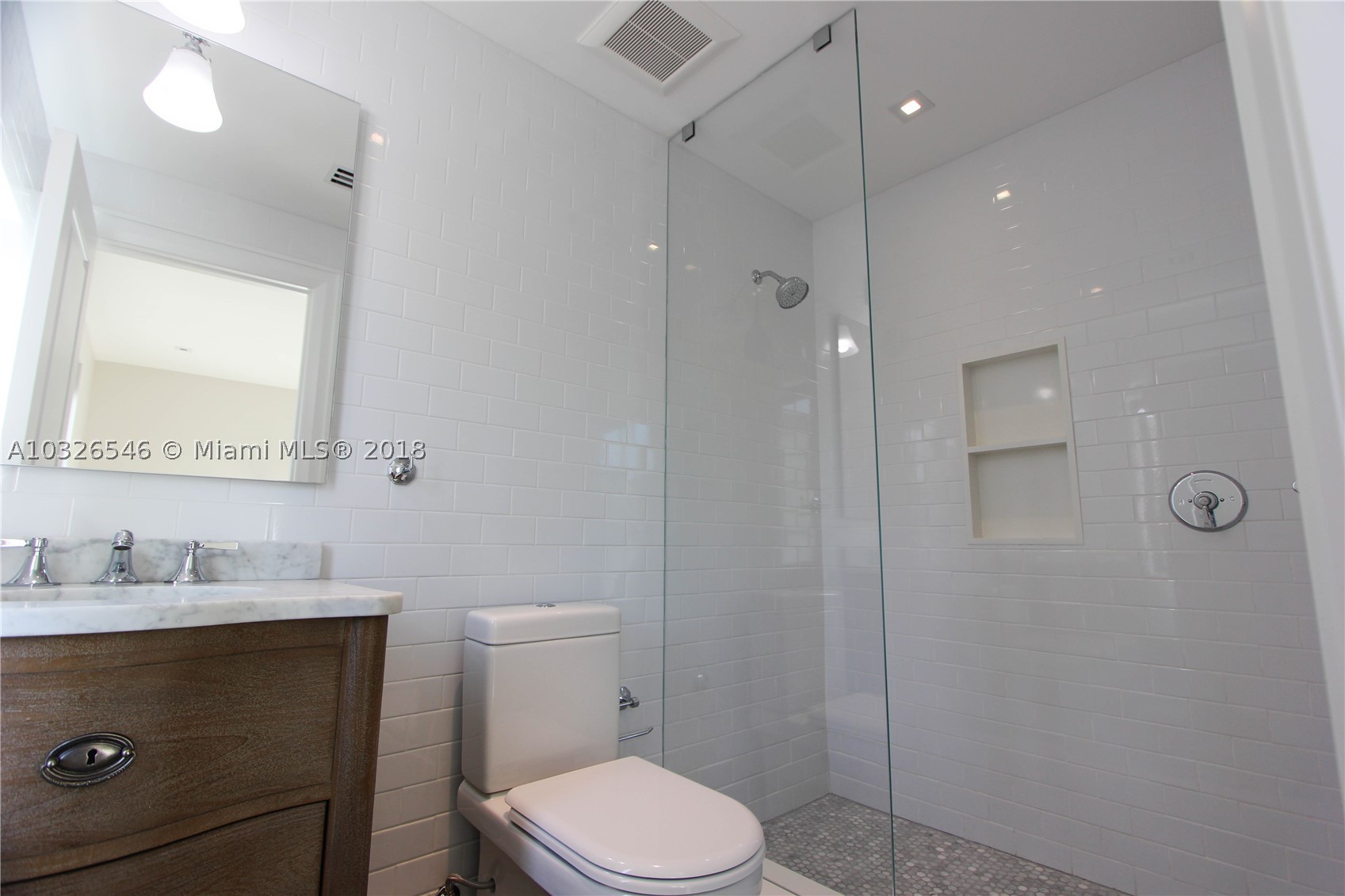 GOLDEN BEACH SEC C - Residential