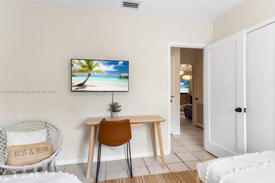 SHORES ESTATES - Residential