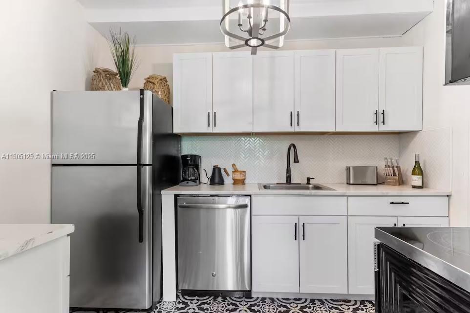 SHORES ESTATES - Residential