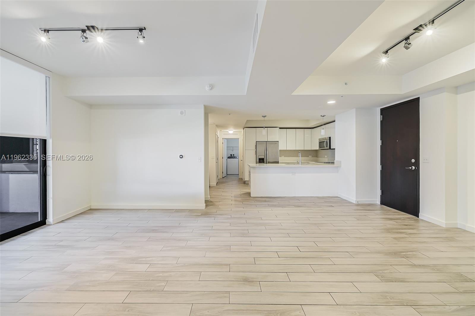 NINE AT MARY BRICKELL VIL - Residential