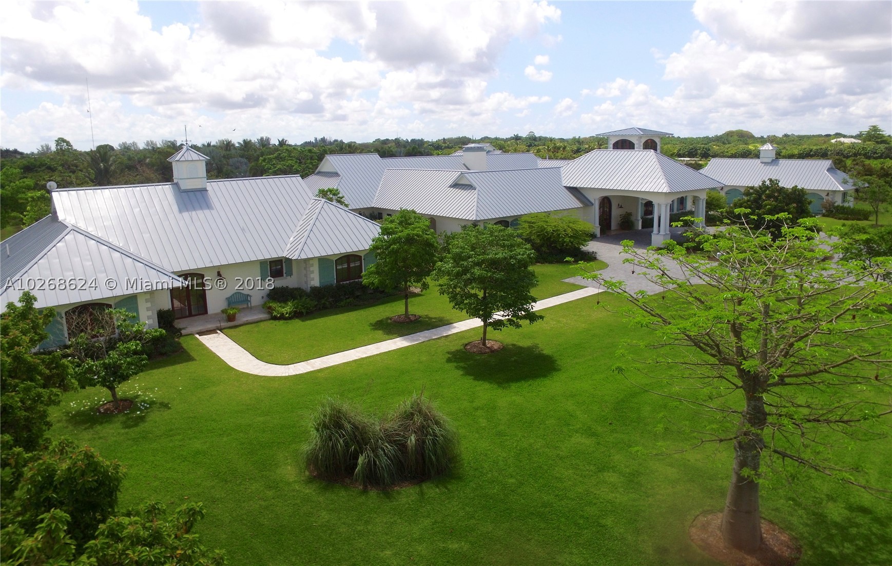 Redland Multi Folio 25 AC - Residential