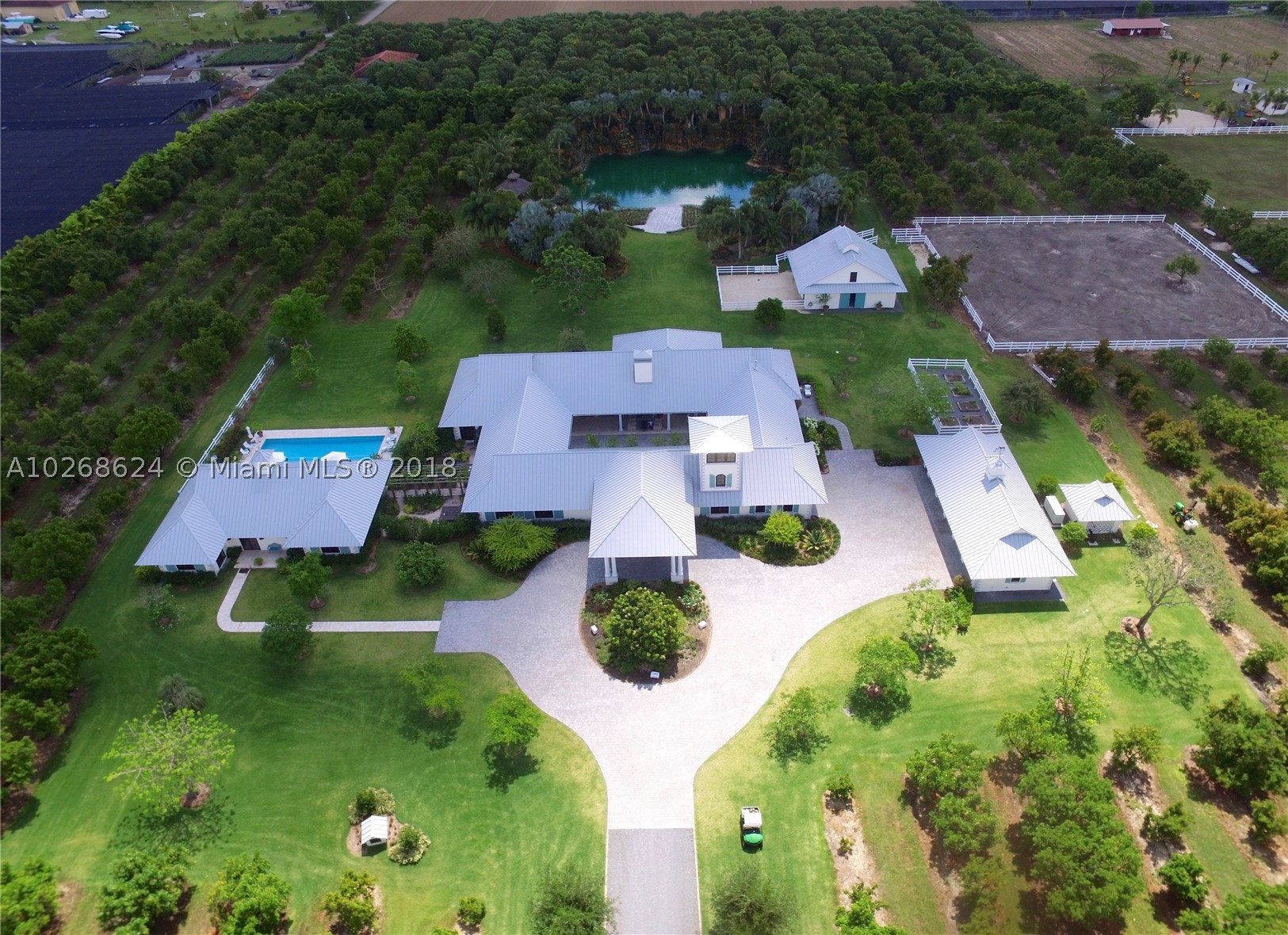 Redland Multi Folio 25 AC - Residential