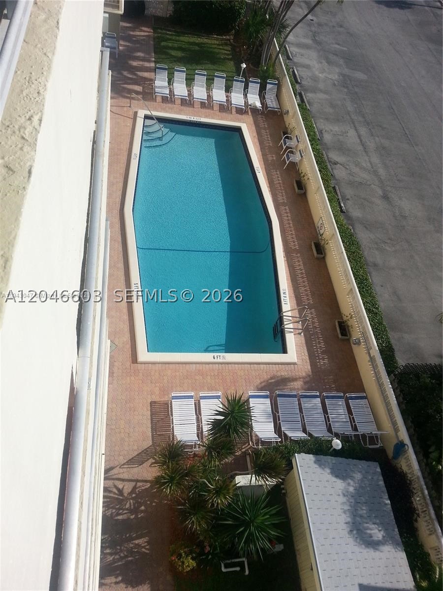 VICTORIA PARK TOWER CONDO - Residential