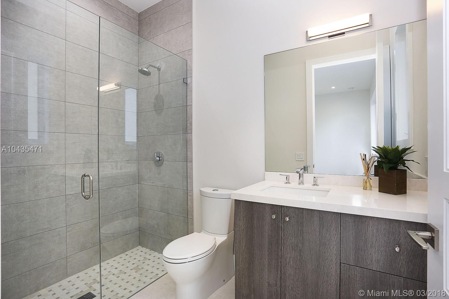 pinecrest - Residential
