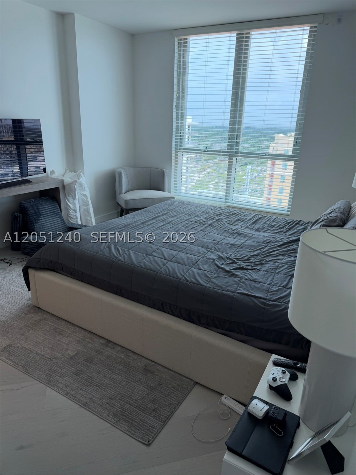 METROPOLIS II AT DADELAND - Residential Lease