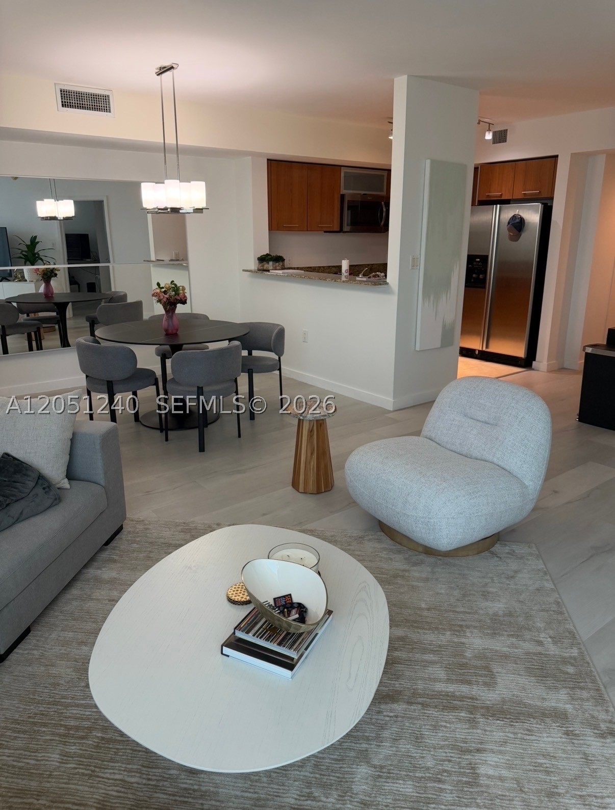 METROPOLIS II AT DADELAND - Residential Lease