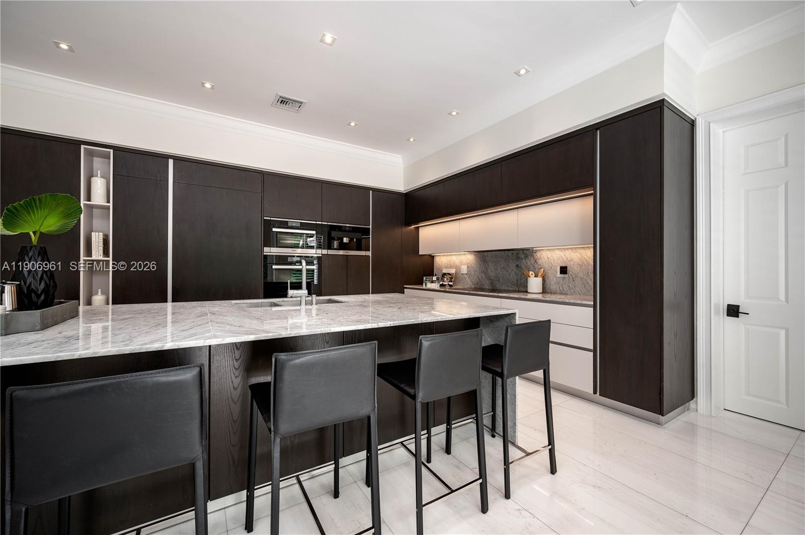 CUTLER OAKS ESTATES - Residential