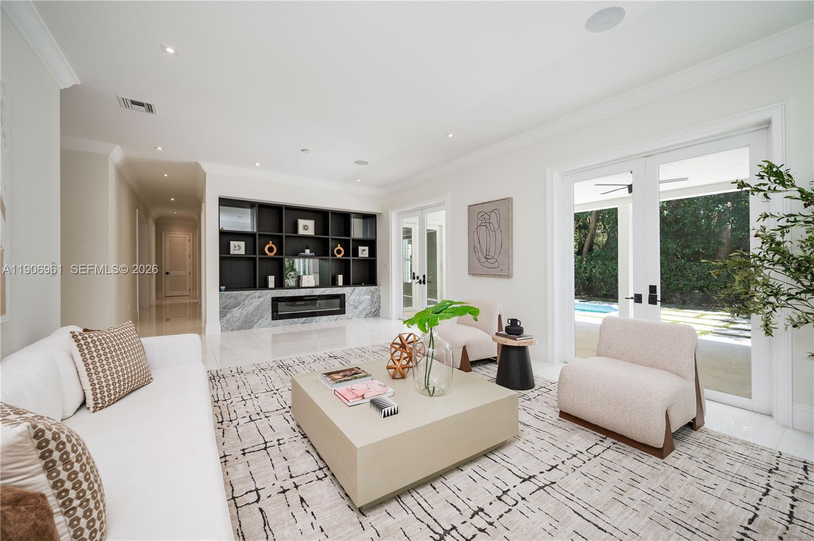 CUTLER OAKS ESTATES - Residential