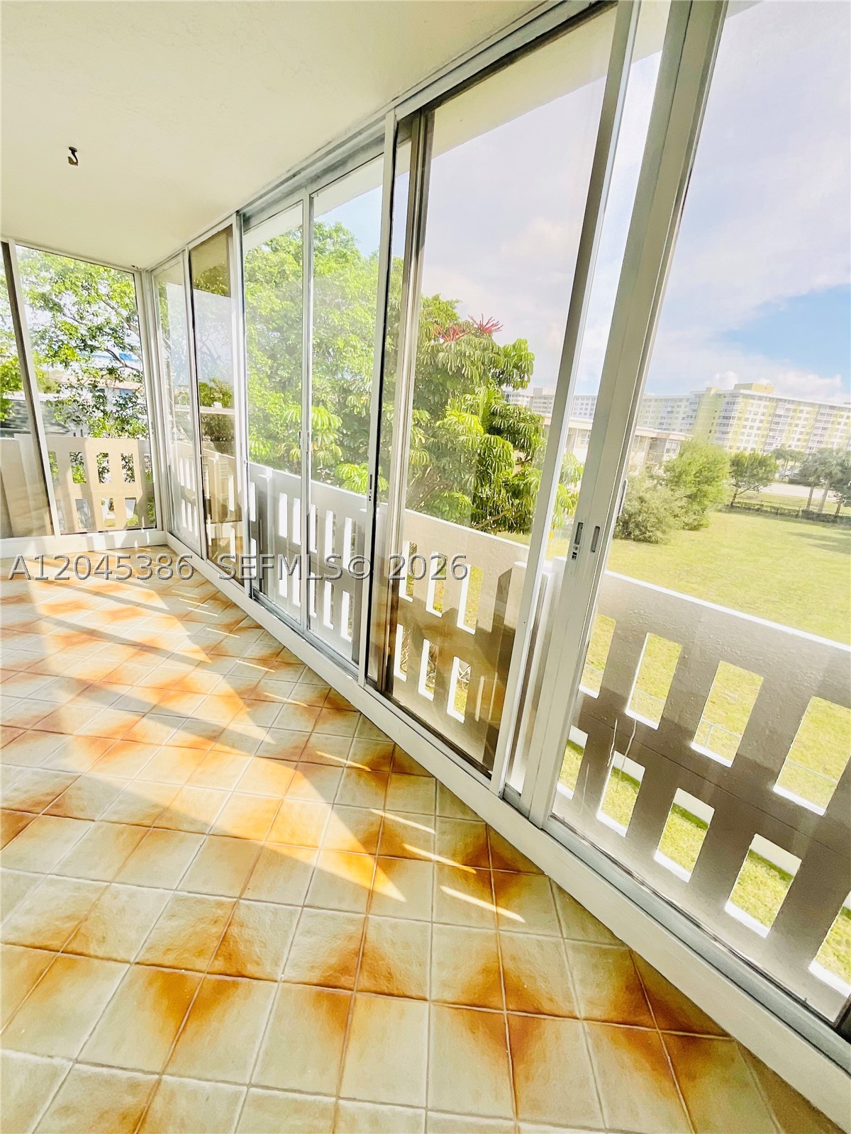 HILLCREST EAST NO 20 COND - Residential Lease