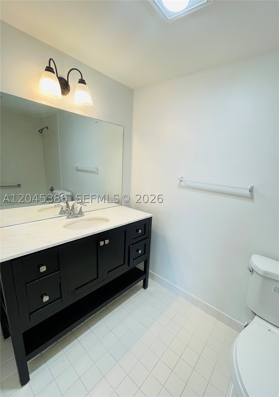 HILLCREST EAST NO 20 COND - Residential Lease