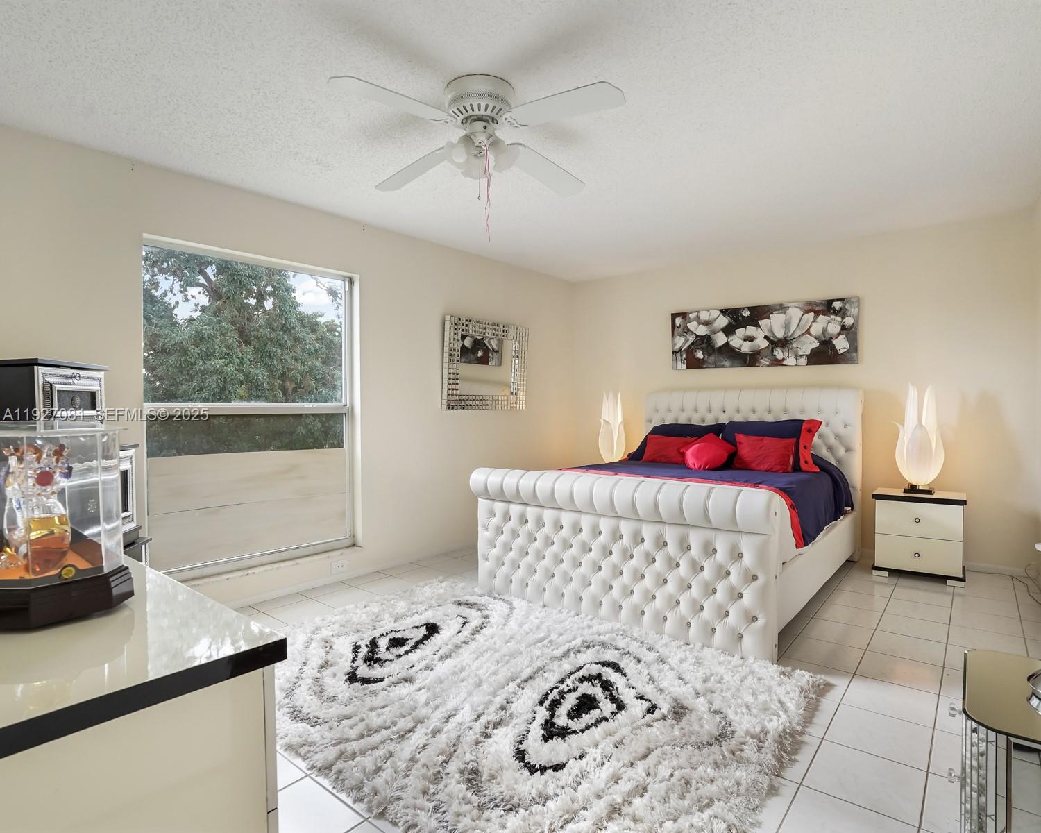 SANDS POINT CONDOMINIUM I - Residential