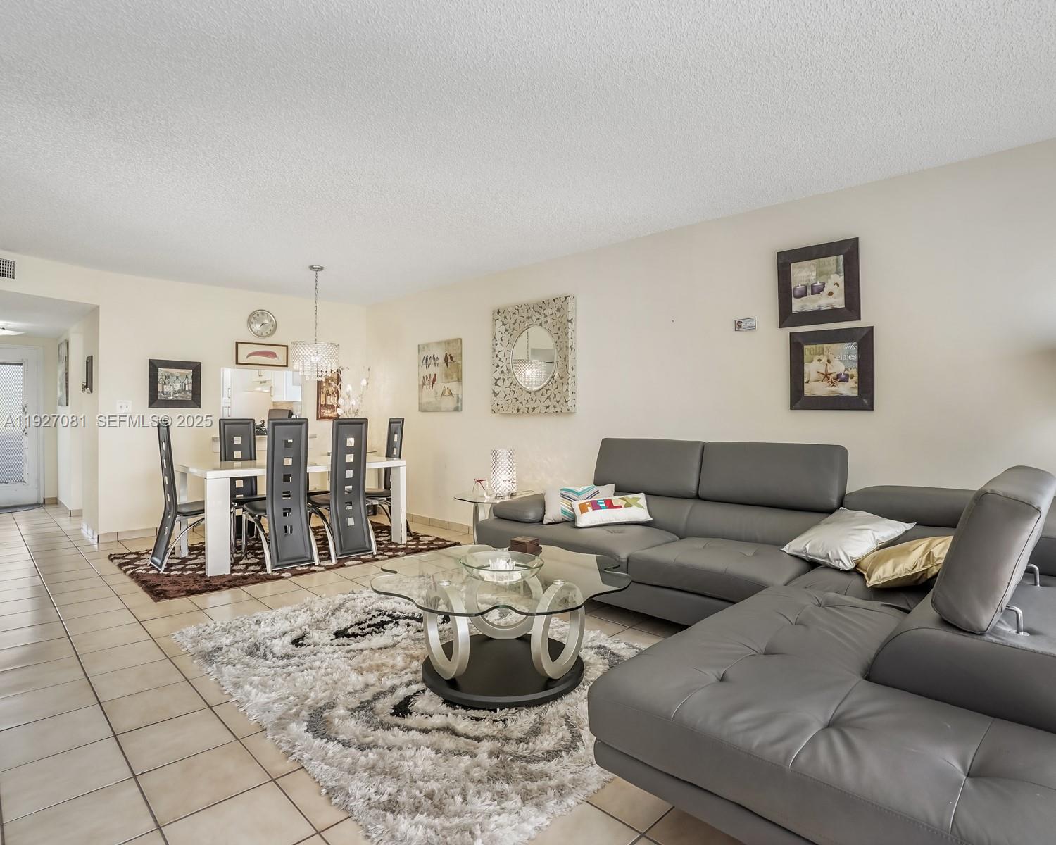 SANDS POINT CONDOMINIUM I - Residential