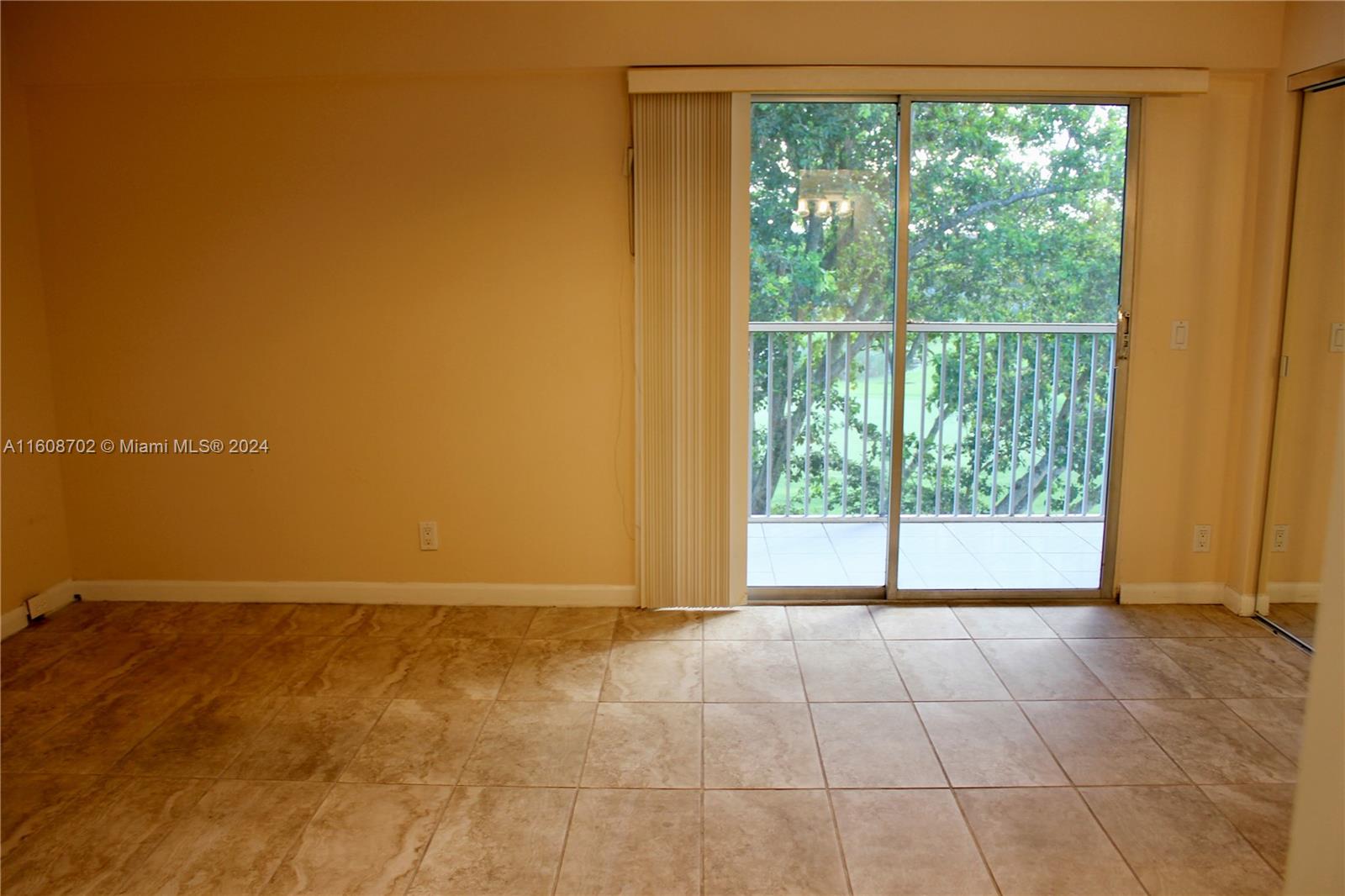 NEW HAMPTON - Residential Lease