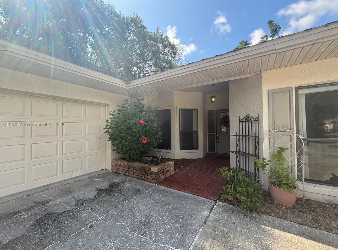 001474 - PLANTATION PINES - Residential