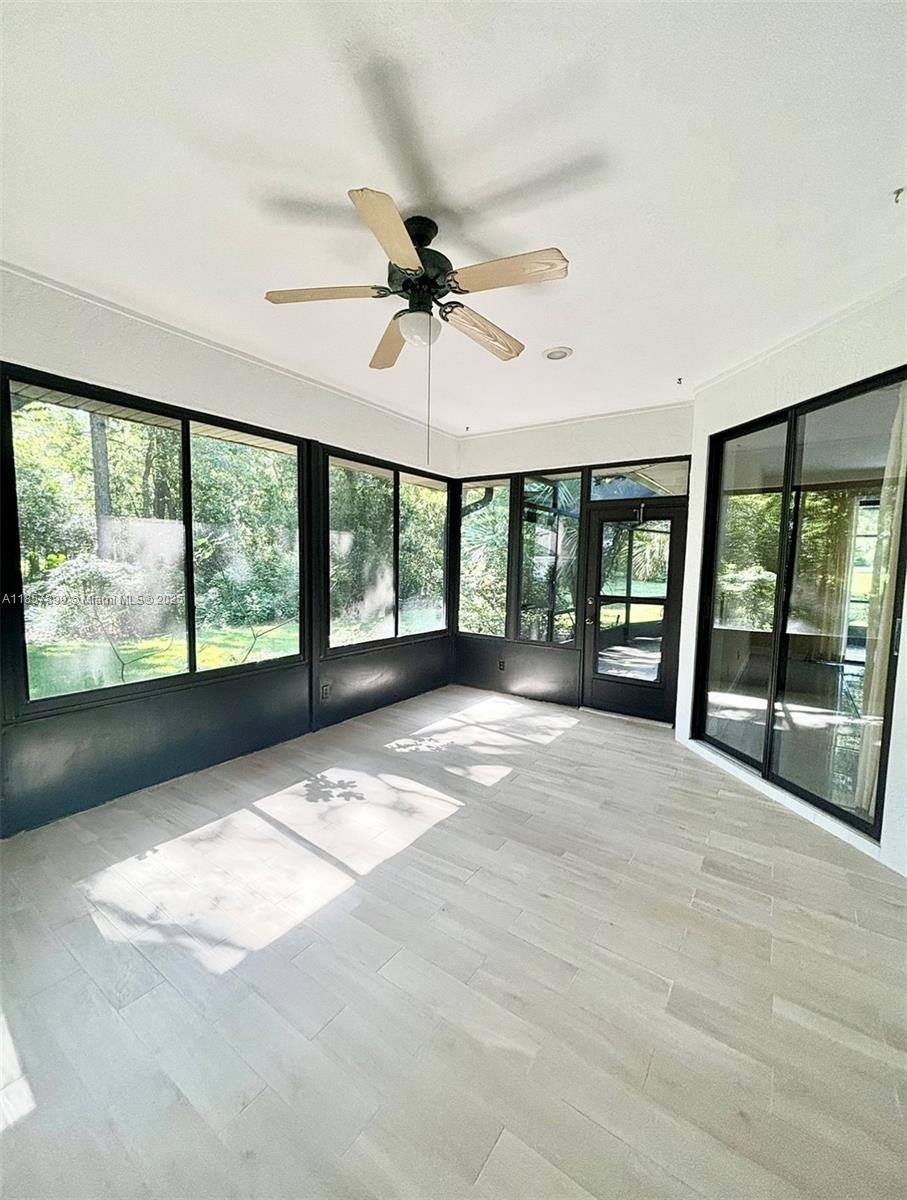 001474 - PLANTATION PINES - Residential