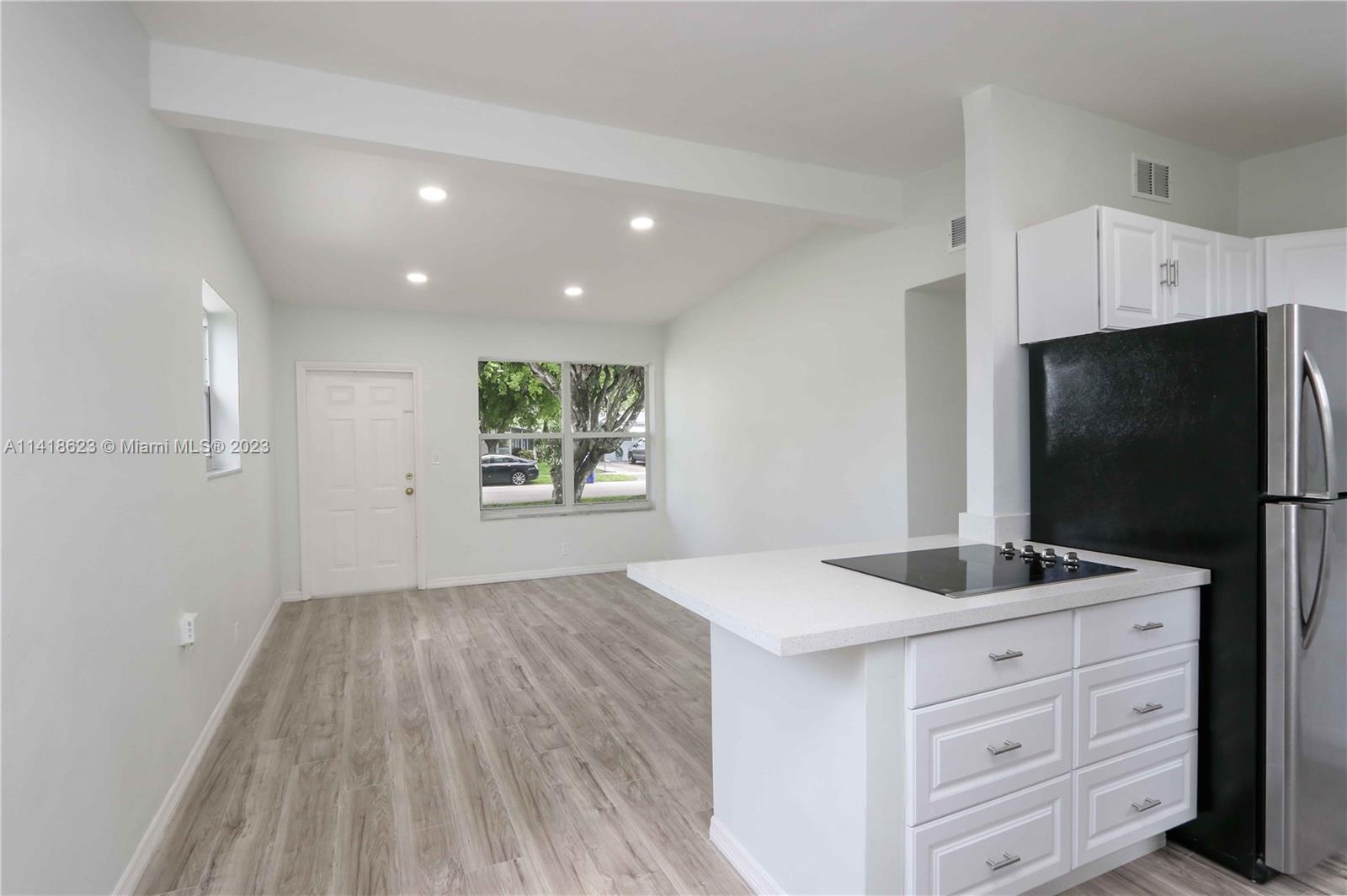 BOULEVARD ESTATES - Residential