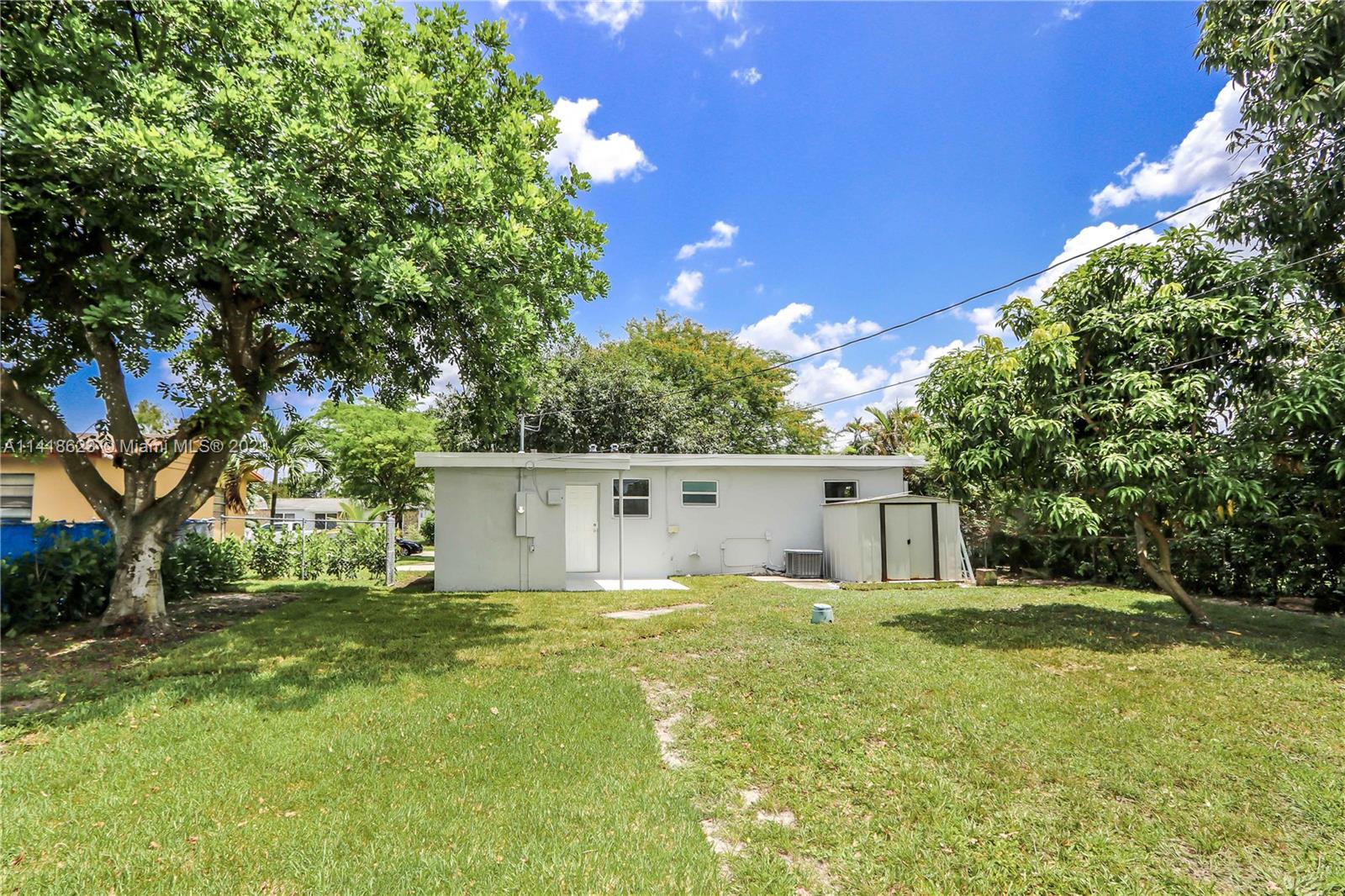 BOULEVARD ESTATES - Residential