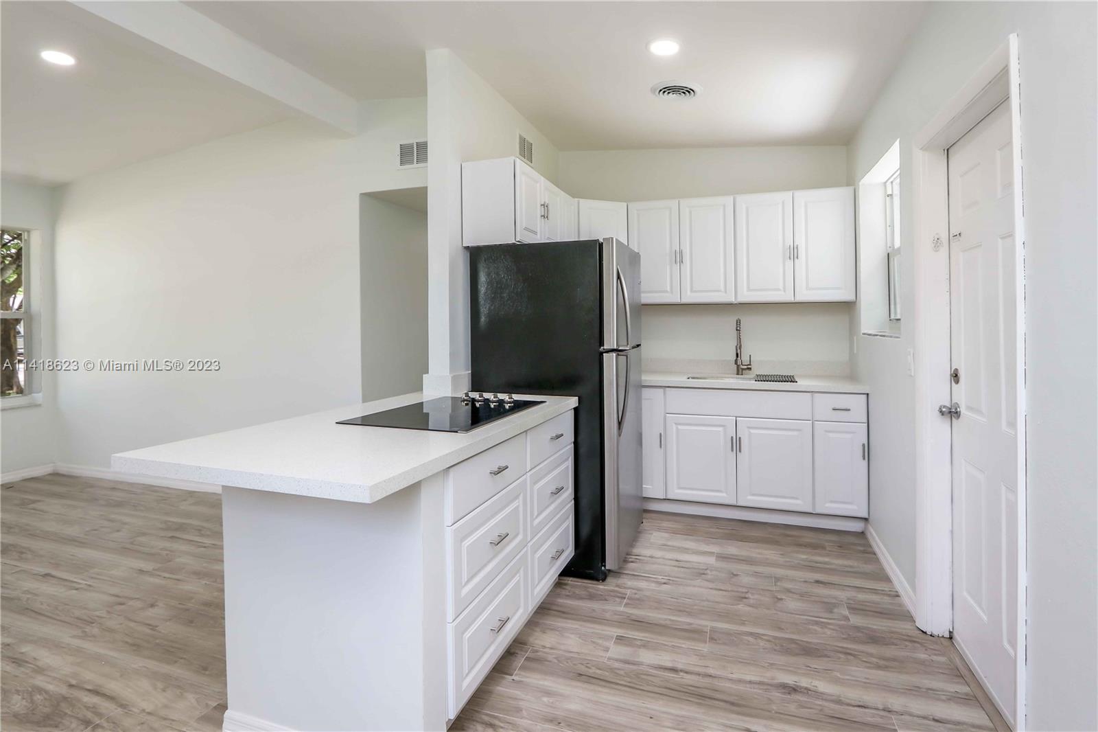 BOULEVARD ESTATES - Residential