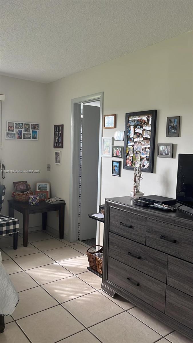 TILFORD N CONDO - Residential