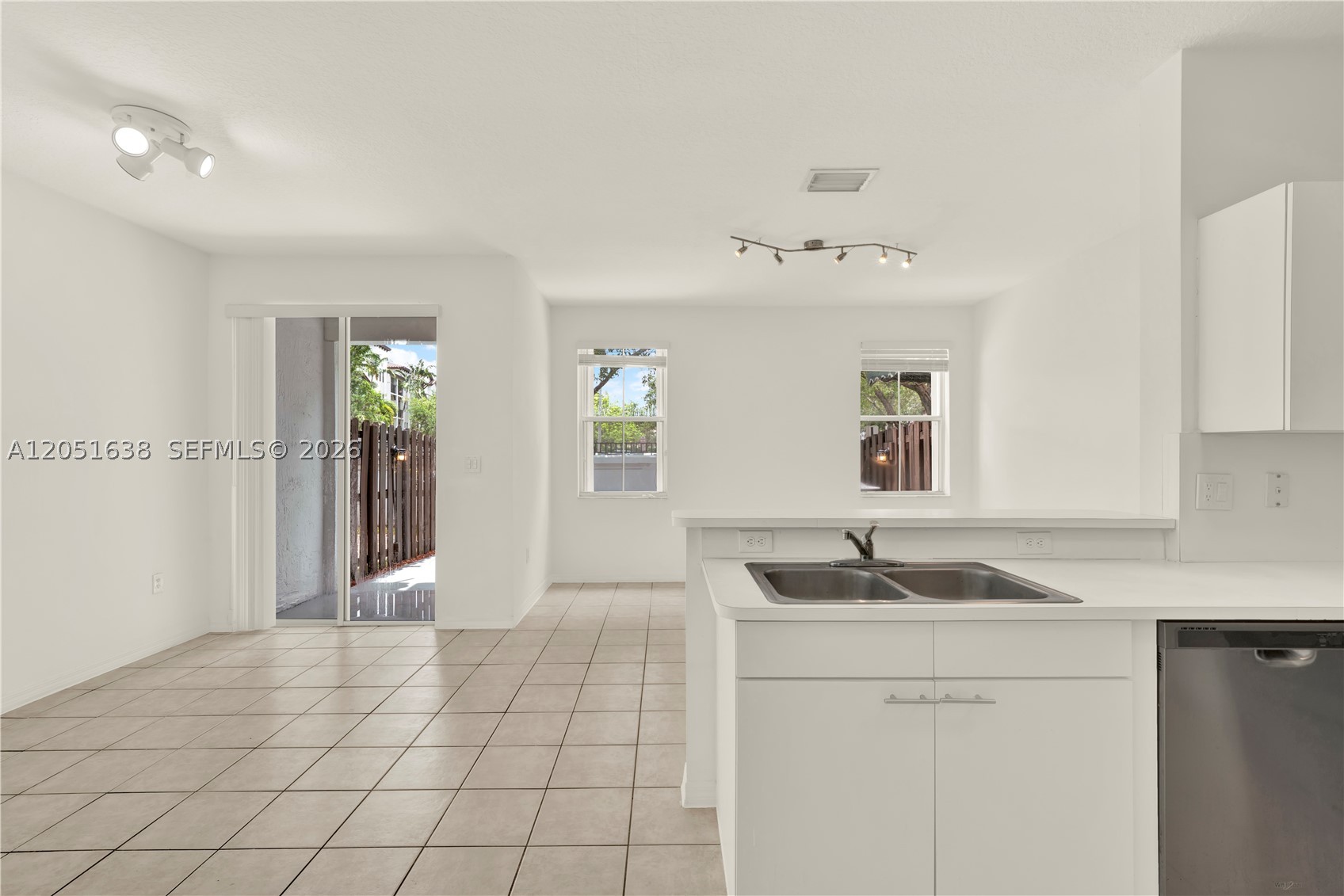 SANDCASTLES AT DORAL - Residential