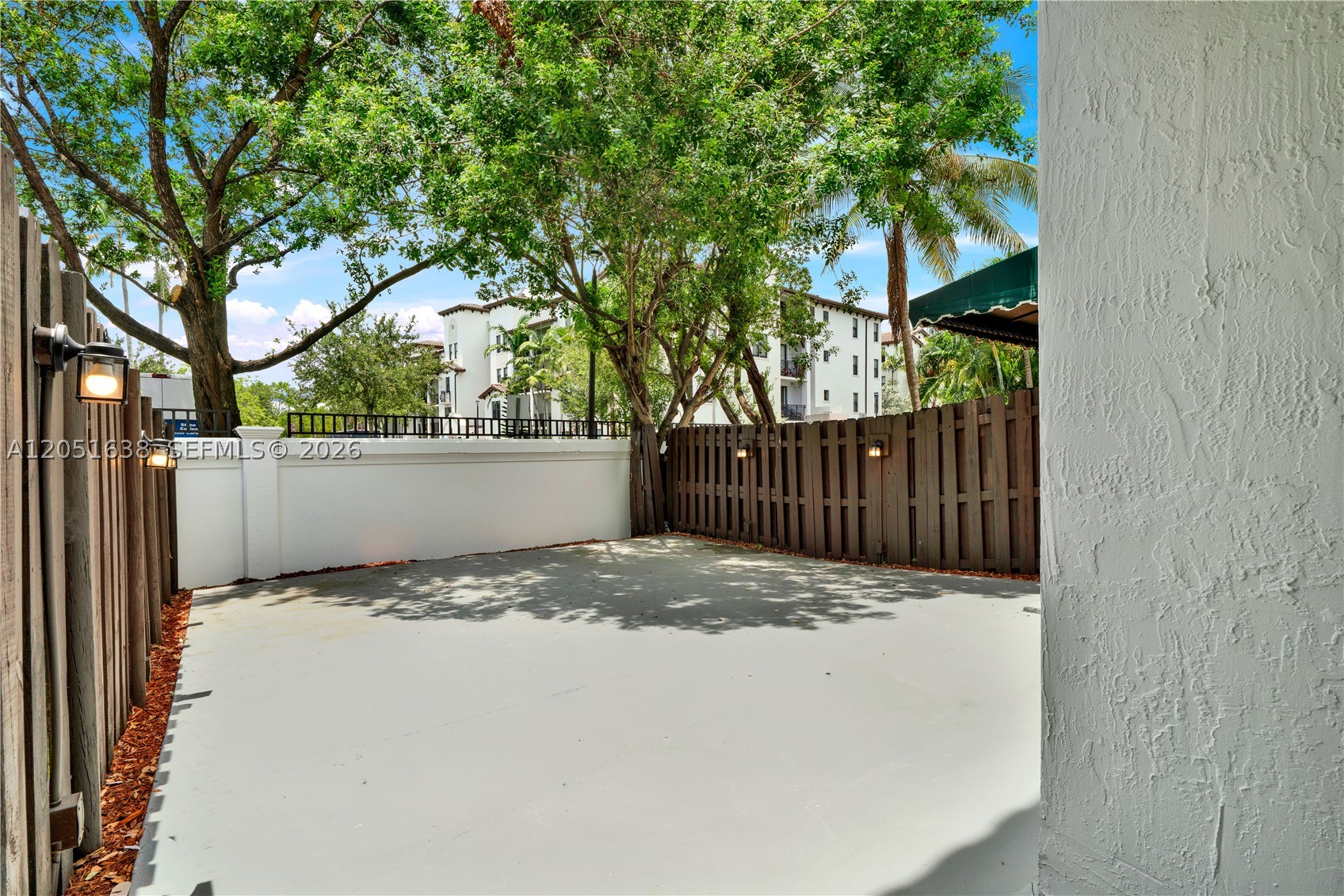 SANDCASTLES AT DORAL - Residential