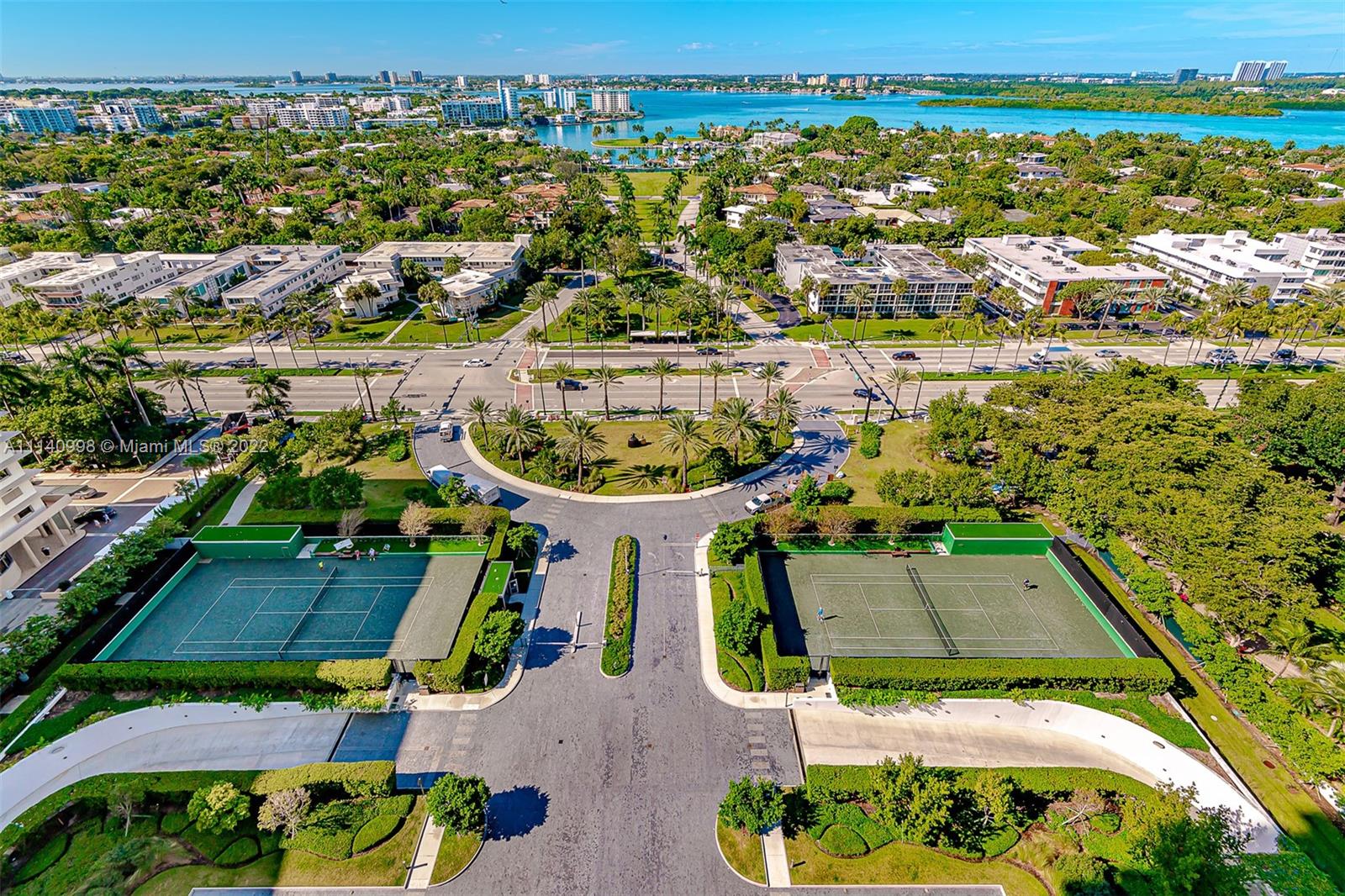 OCEANA BAL HARBOUR CONDO - Residential