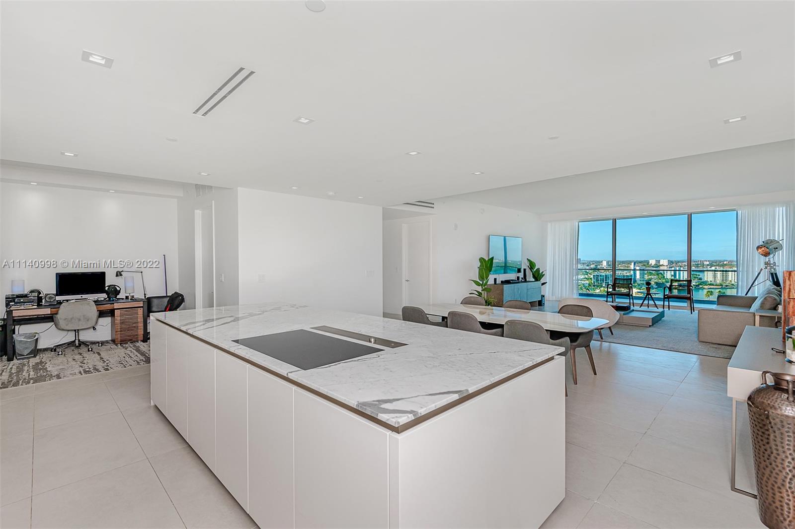OCEANA BAL HARBOUR CONDO - Residential
