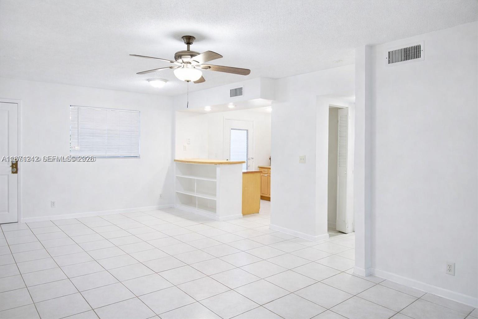 FAIRWAYS OF CORAL SPRINGS - Residential