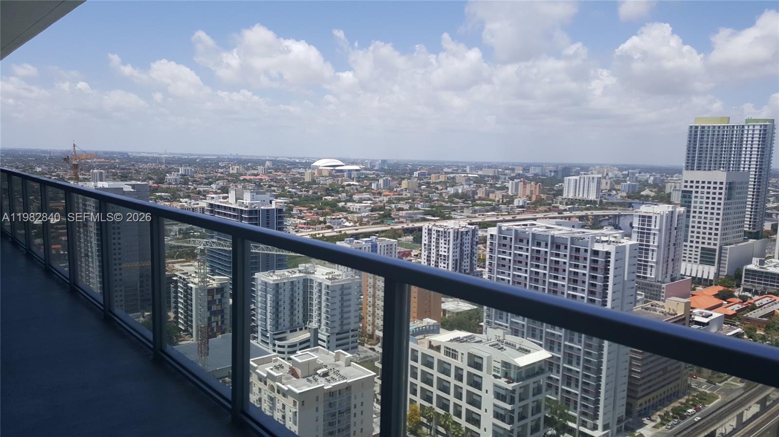 THE AXIS ON BRICKELL COND - Residential