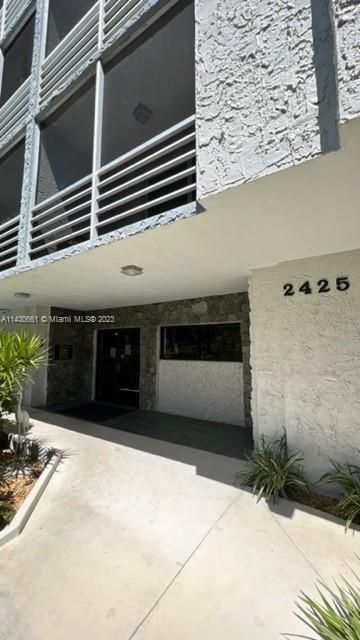 FOSTER & SANCHEZ TR REMAIN - Residential Lease