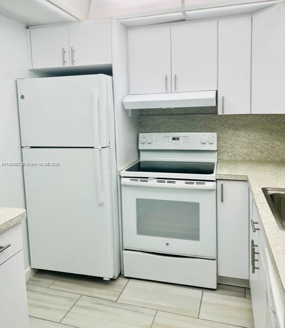FOSTER & SANCHEZ TR REMAIN - Residential Lease