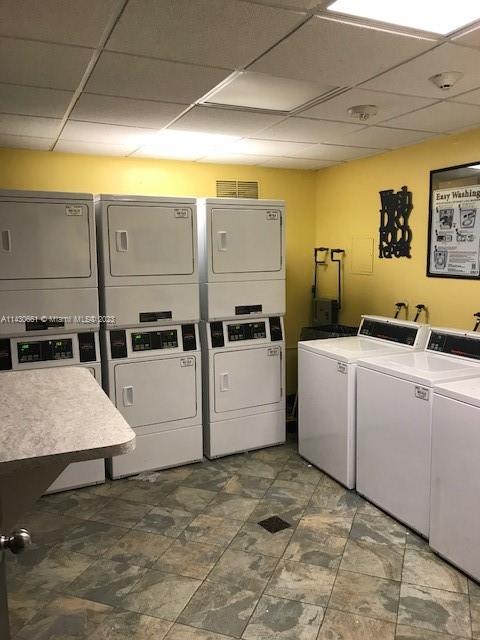 FOSTER & SANCHEZ TR REMAIN - Residential Lease