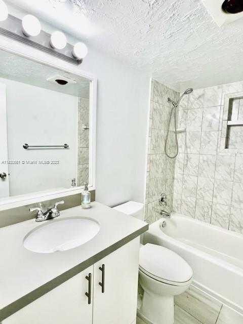 FOSTER & SANCHEZ TR REMAIN - Residential Lease
