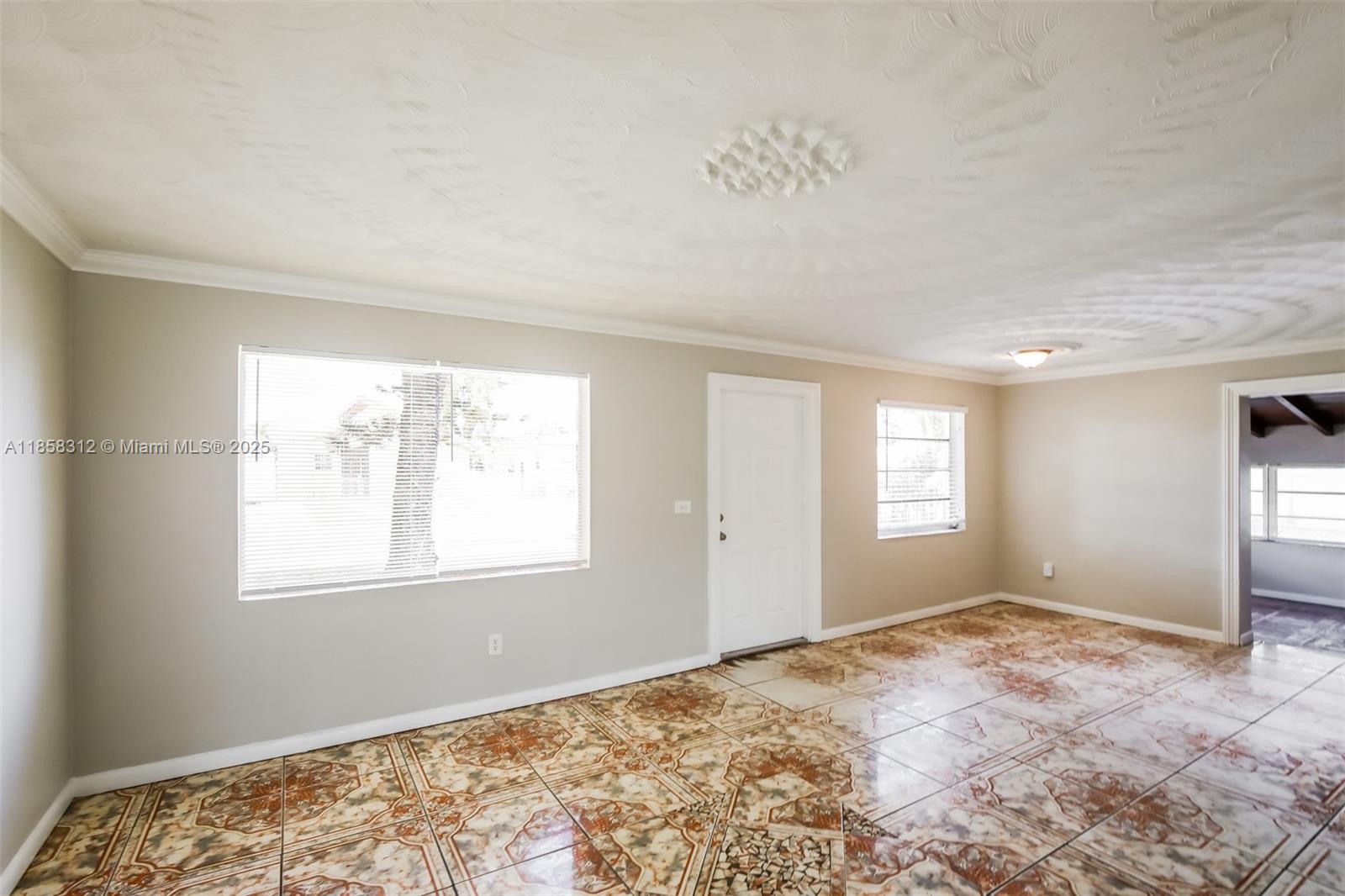 T L JOHNSON SUB IN SW1/4 - Residential Lease