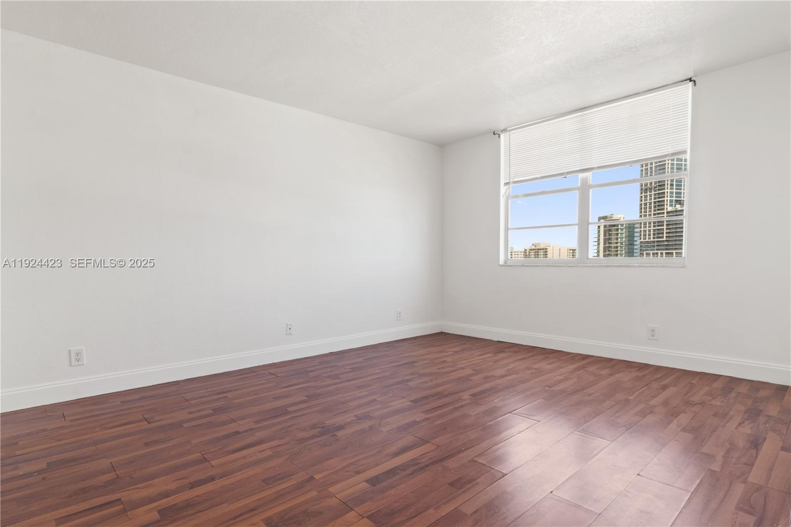 AQUASOL CONDO - Residential
