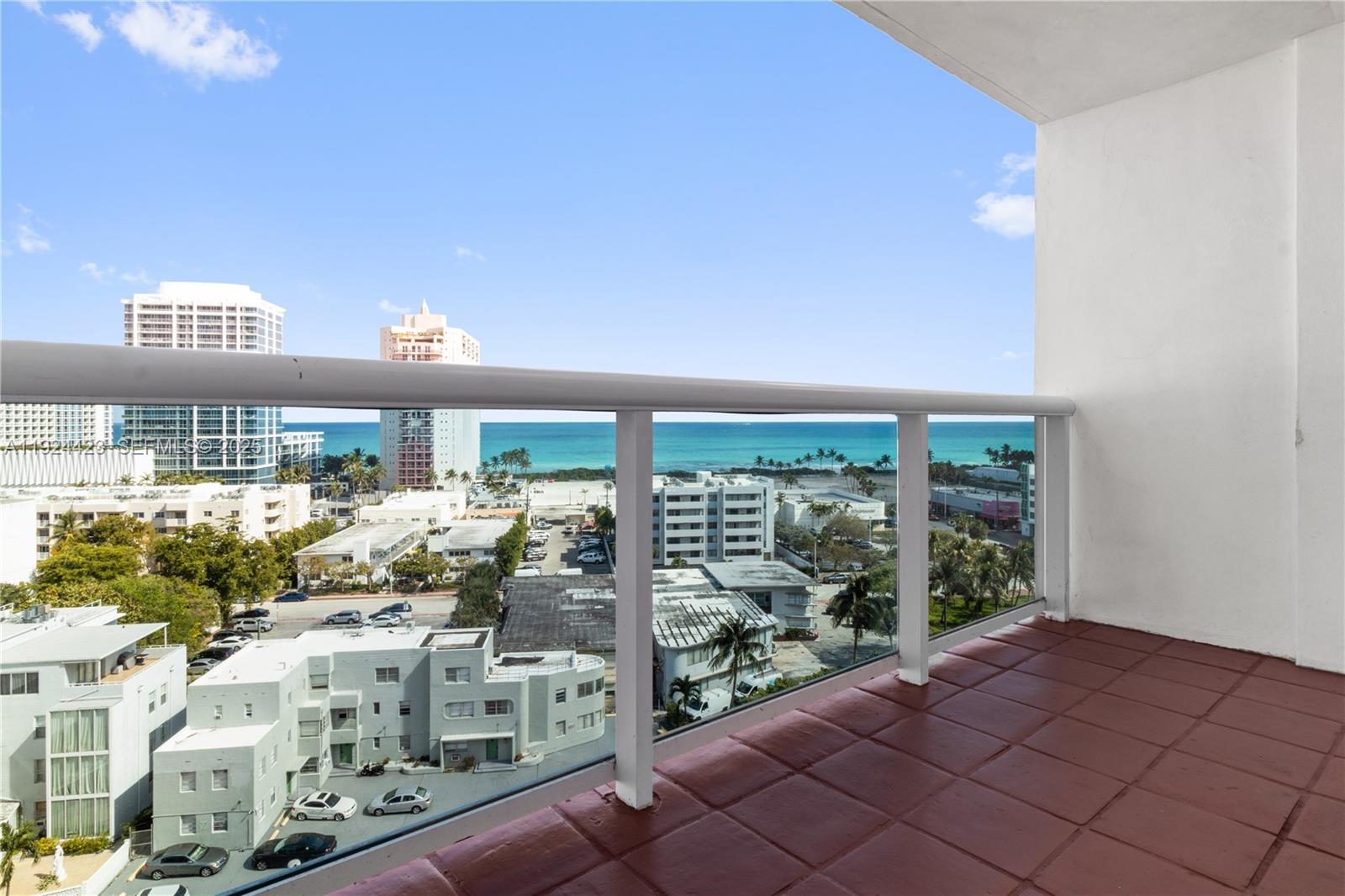 AQUASOL CONDO - Residential