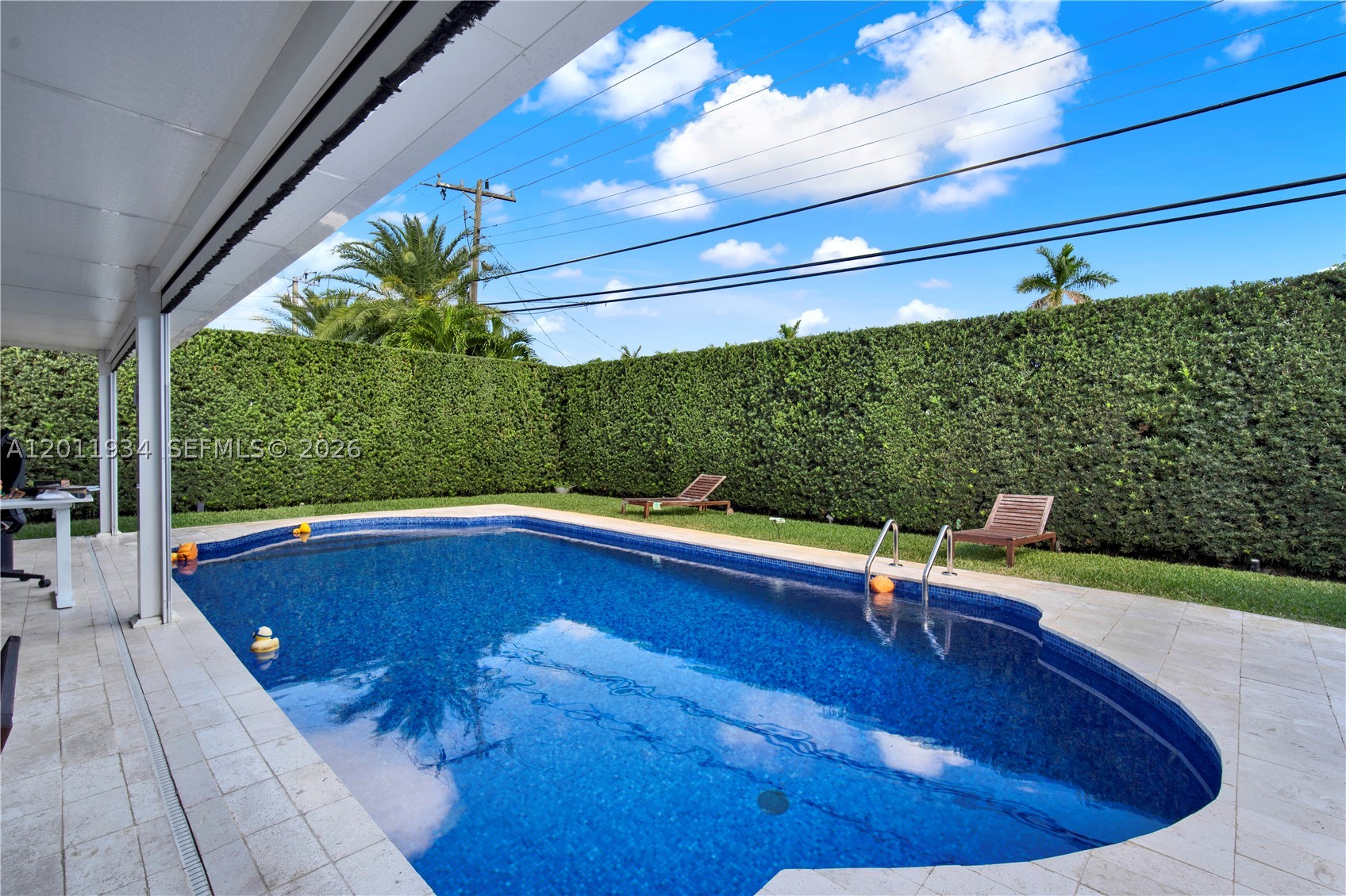 HIGHLAND GARDENS - Residential