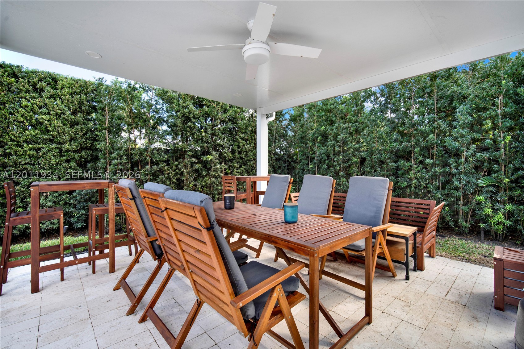 HIGHLAND GARDENS - Residential