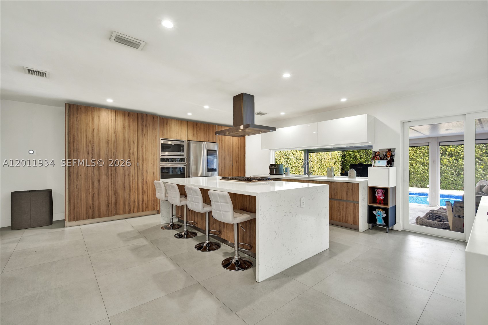 HIGHLAND GARDENS - Residential