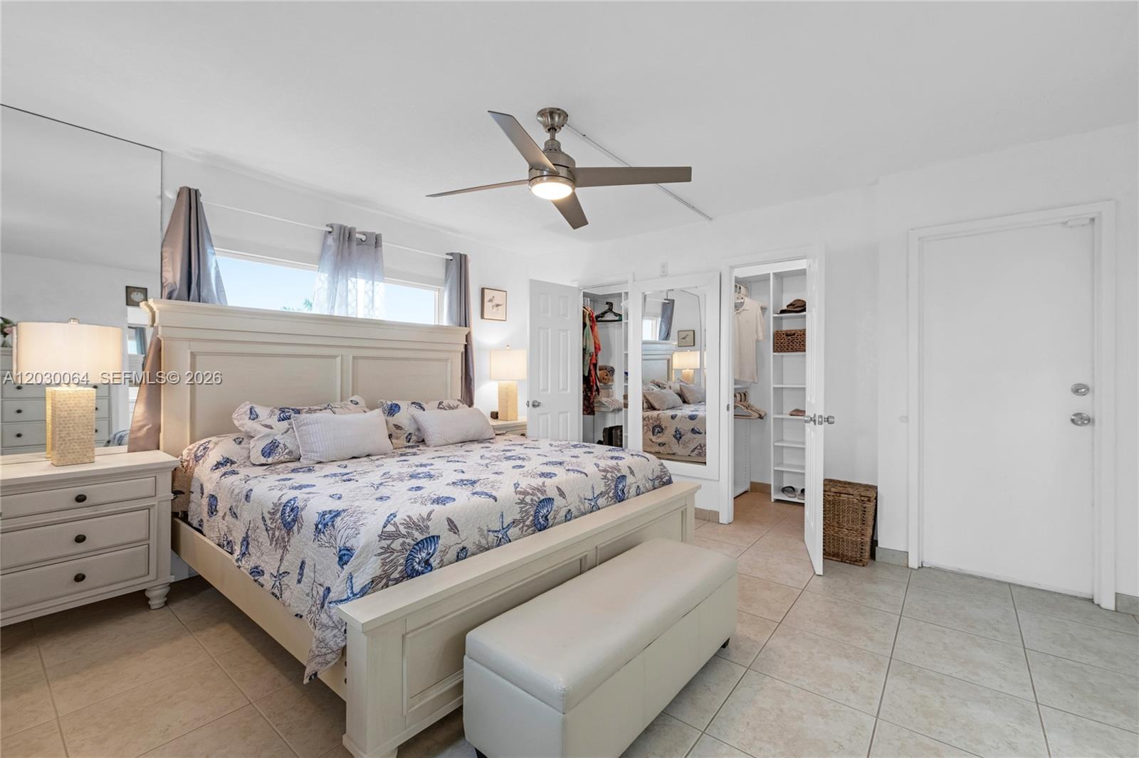 EDGEWATER BEACH TOWERS CO - Residential