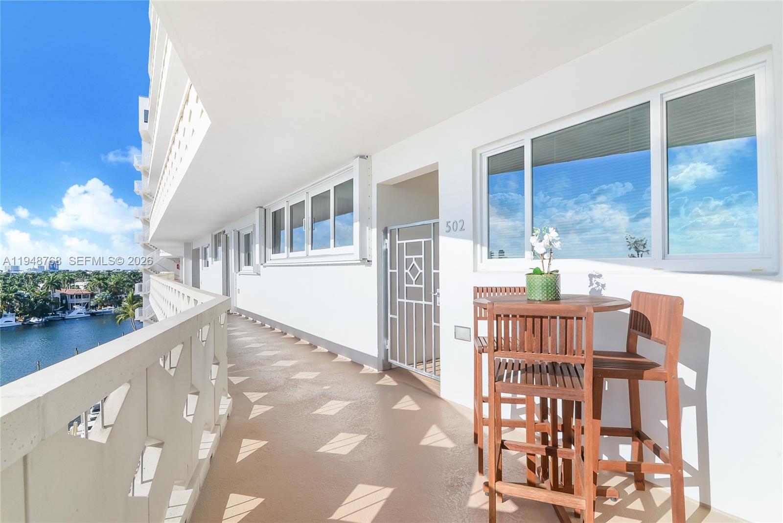 THE FOUR SEASONS - Residential