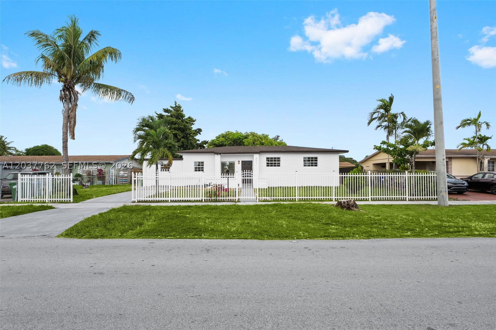CAROL CITY CORR PL OF - Residential