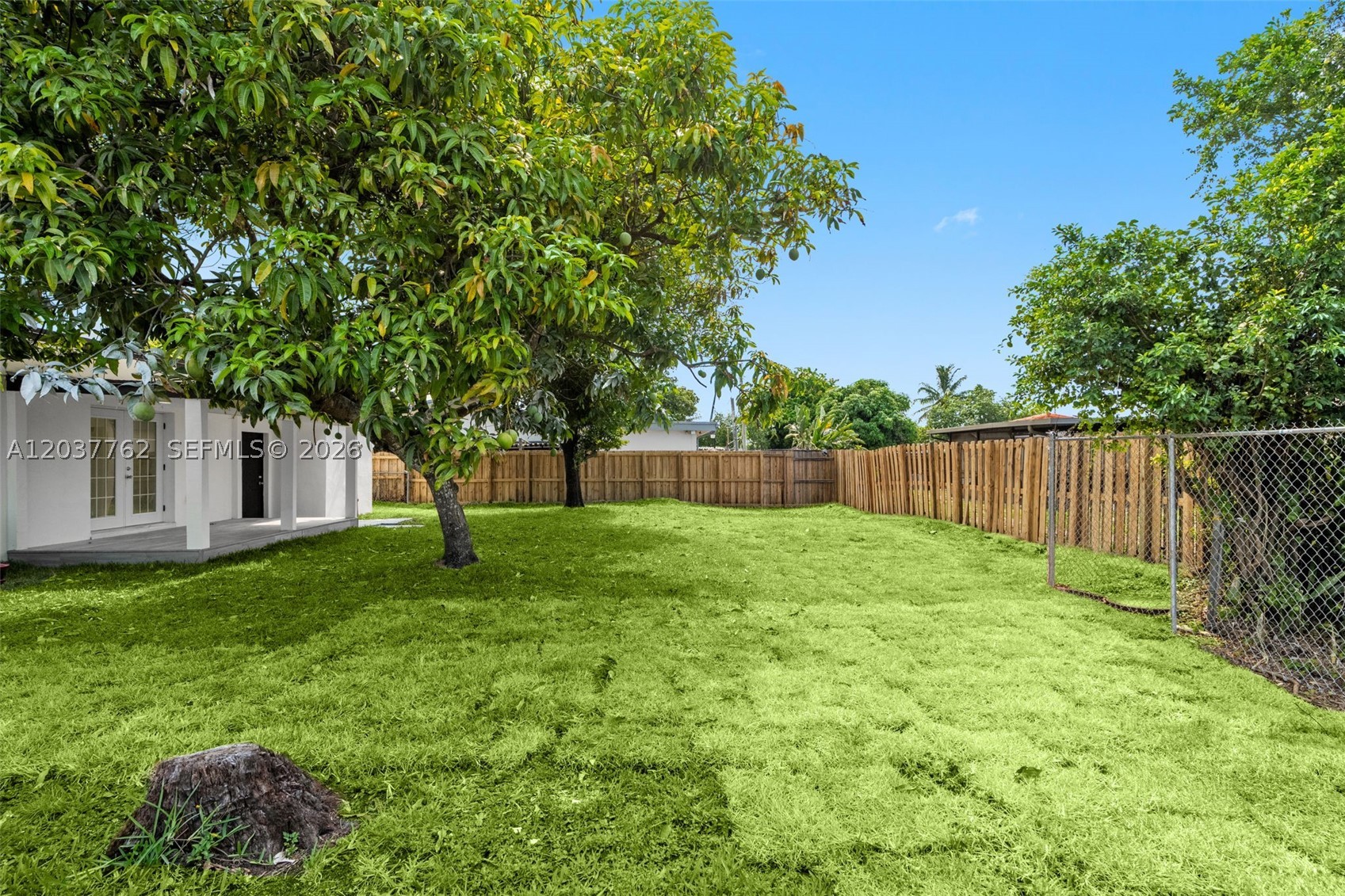 CAROL CITY CORR PL OF - Residential