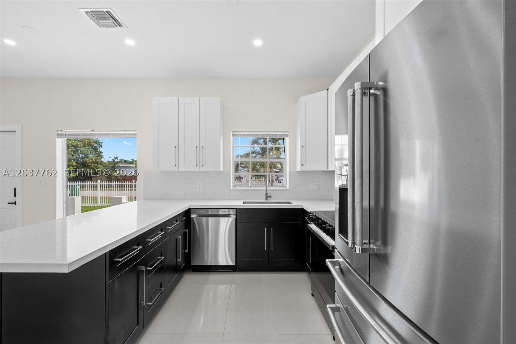 CAROL CITY CORR PL OF - Residential