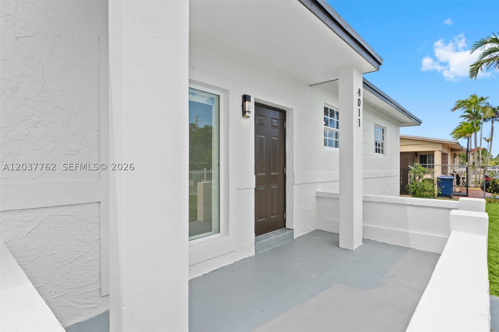 CAROL CITY CORR PL OF - Residential