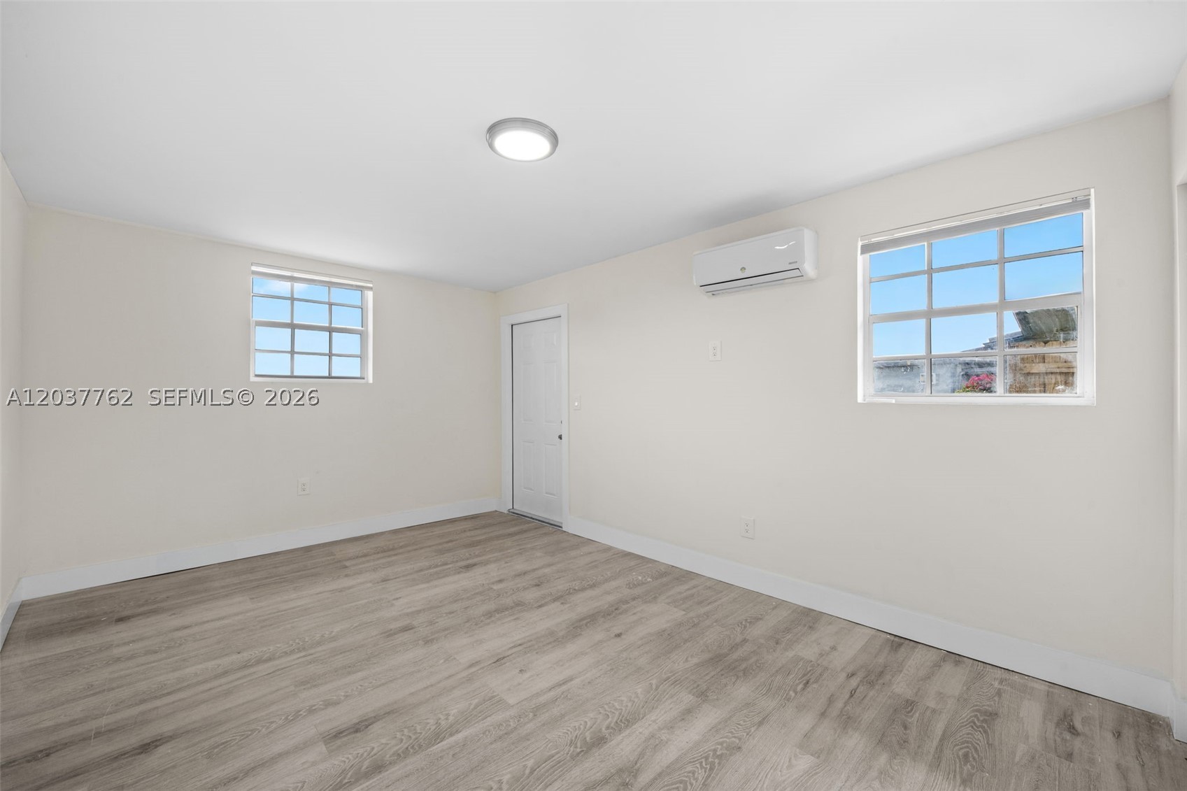 CAROL CITY CORR PL OF - Residential